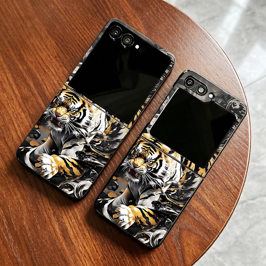 Ukiyo E Tiger Phone Cover Case - Phone Cases Z Flip 6 recensie en prijs