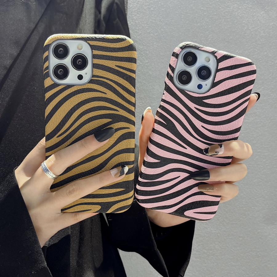 Vogue Zebra Print Grain Phone  - Phone Cases Vogue recensie en prijs