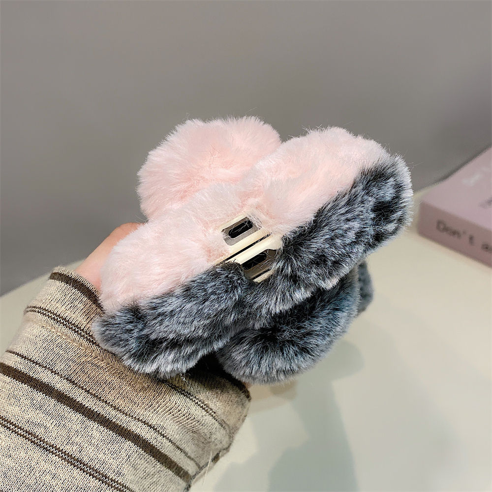 Cute Rabbit Ears Fluffy Stand  - Phone Cases With Stand recensie en prijs